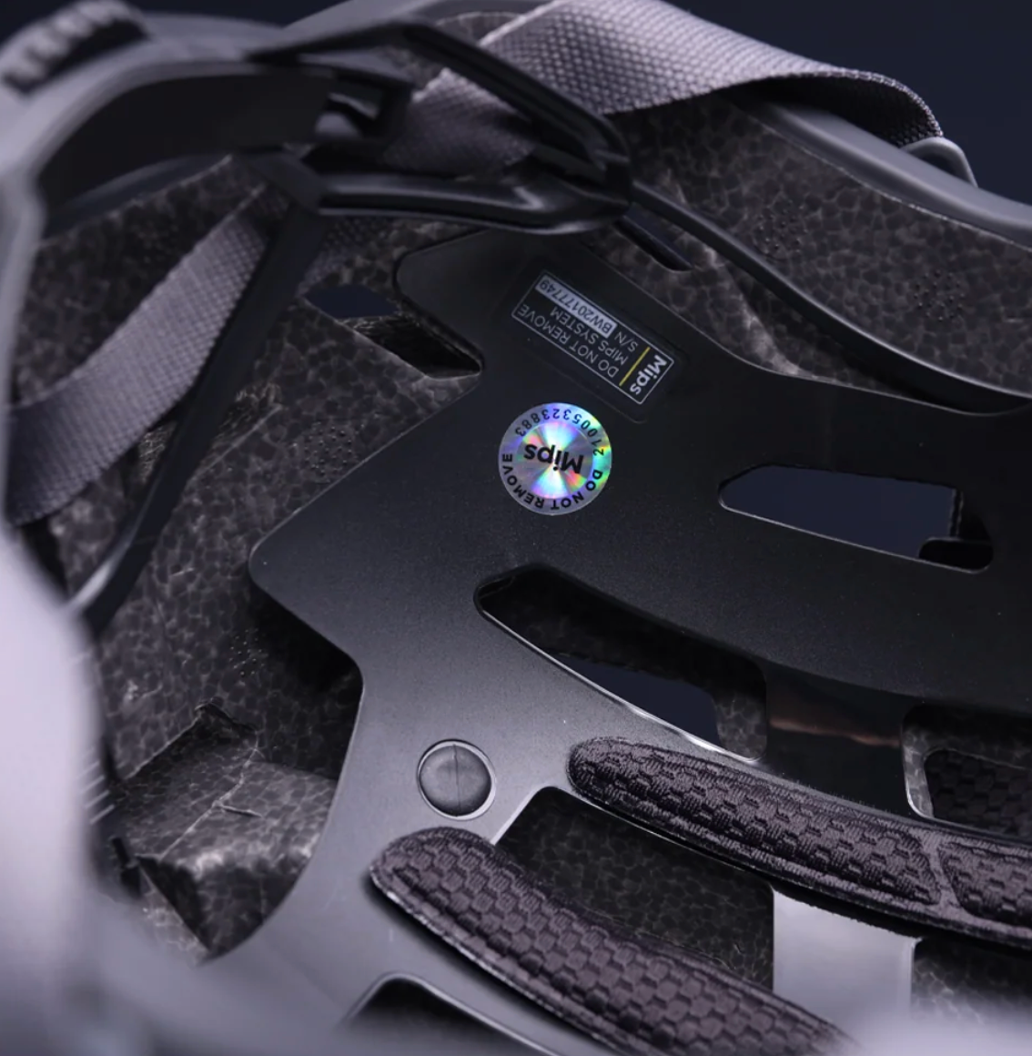 PMT Elegant MIPS Helmet- Black