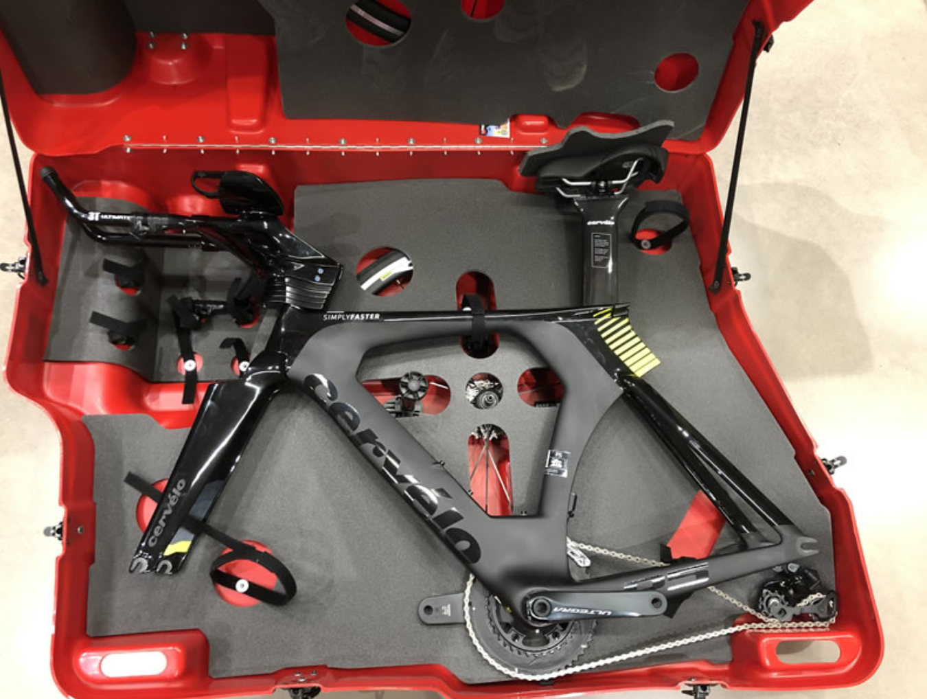 BIKEBOX - ALAN AERO EASYFIT RED