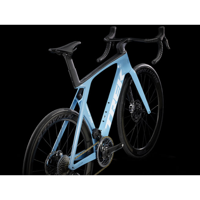 TREK Madone SLR 9 eTap Gen 7 Team Replica: Azure 52