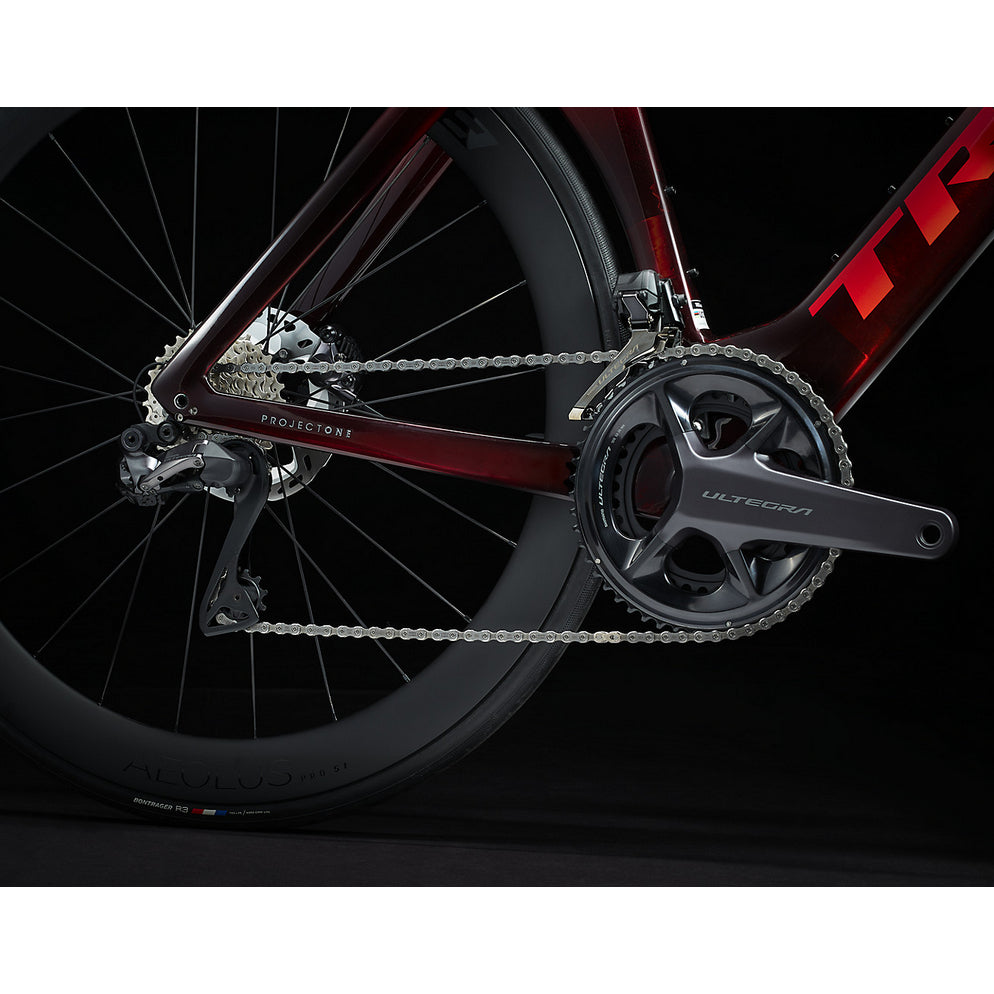 TREK Madone SLR 7 Gen 7 Metallic Red Smoke to Red Carbon Smoke