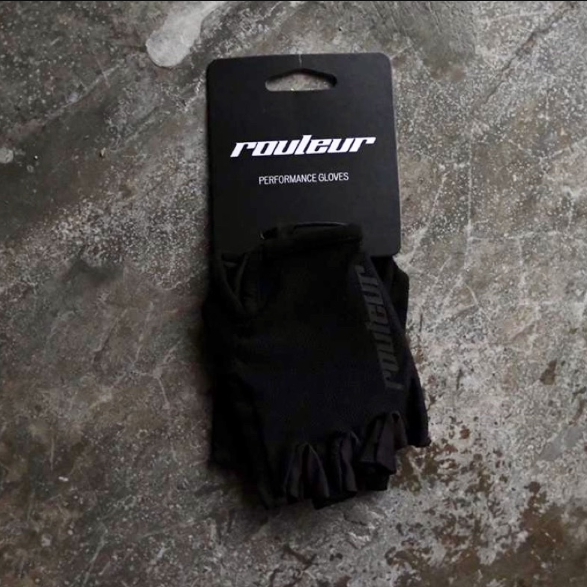 ROULEUR PRO GLOVE BLACK