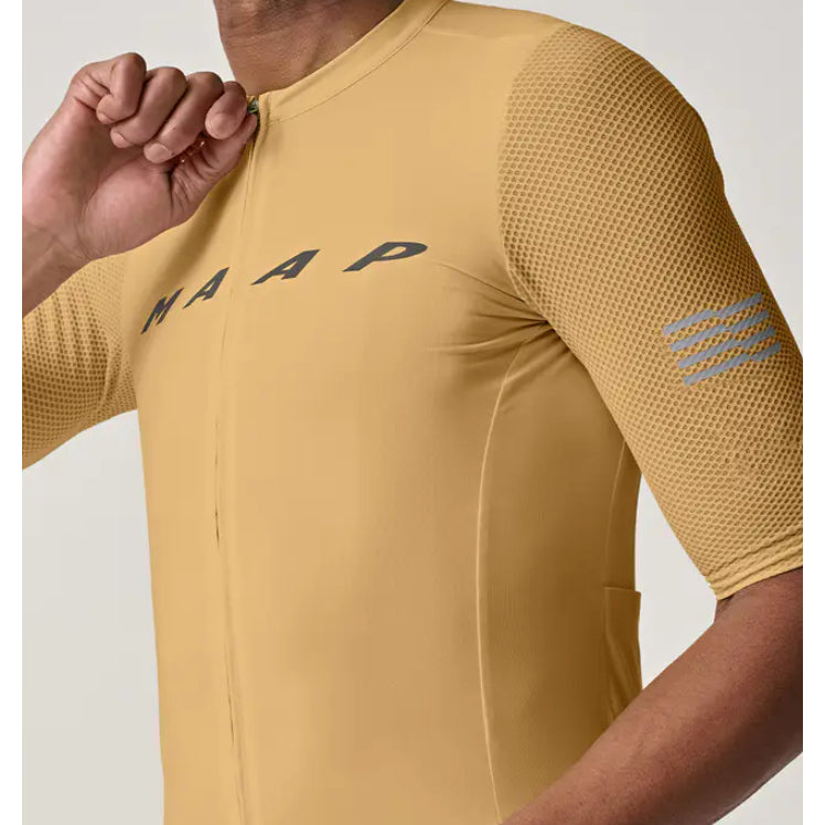 MAAP Evade Pro Base Jersey 2.0 FAWN/LARK