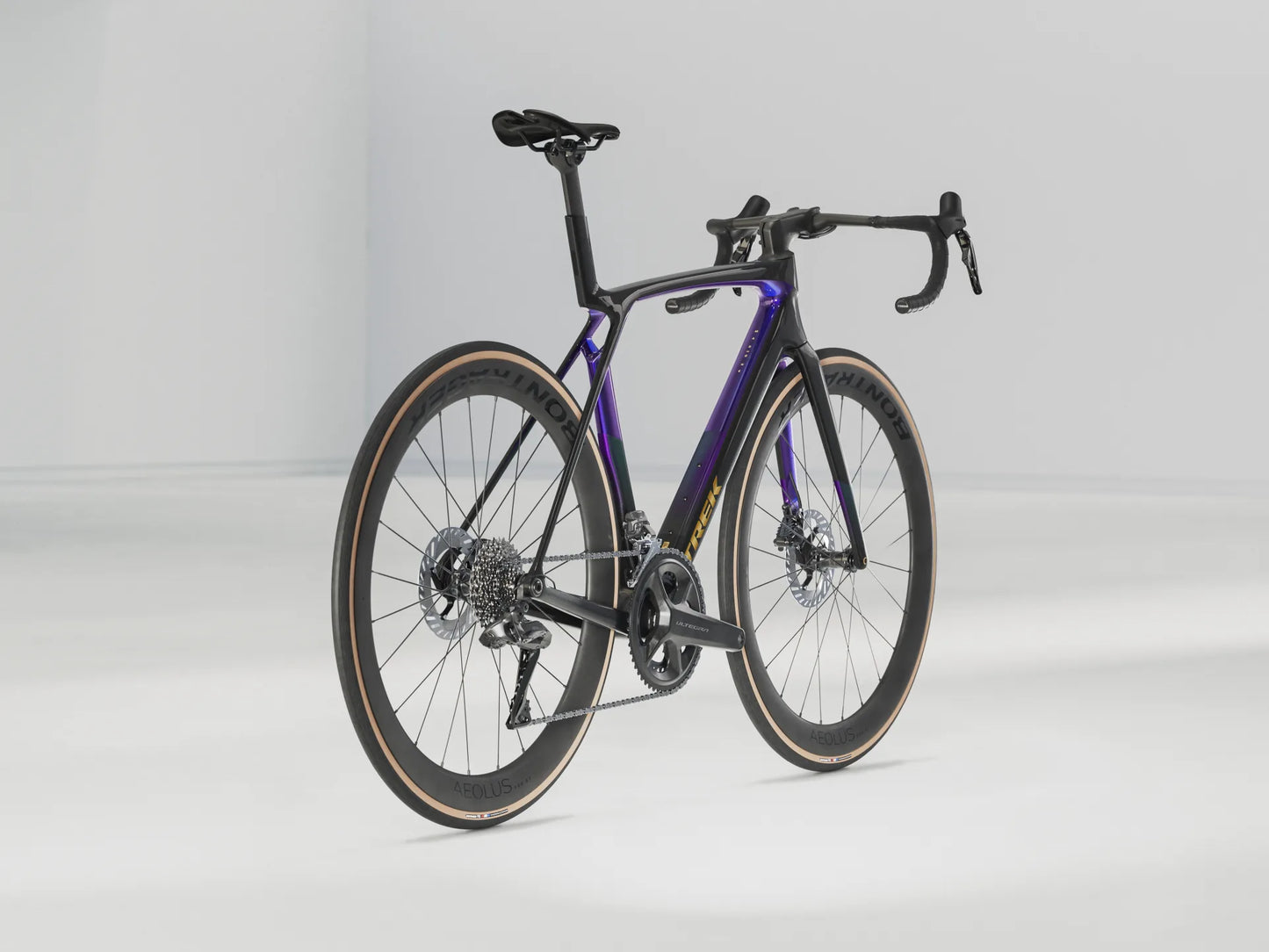 TREK Madone SL 7 Gen 8 Dark Star