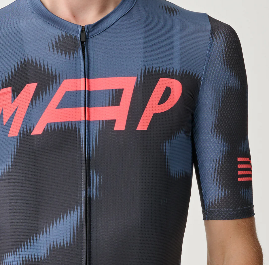 MAAP Privateer H.S Pro Jersey BLACK