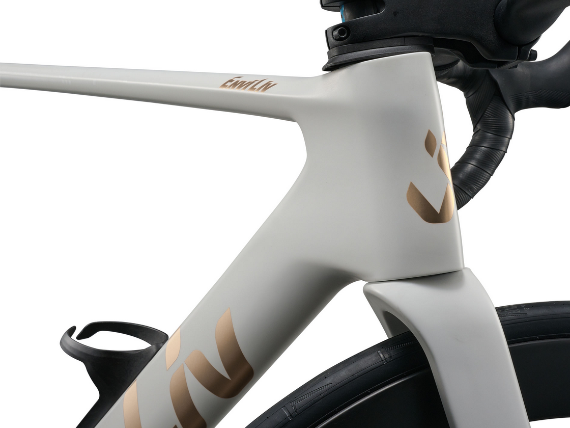 LIV EnviLiv Advanced 1