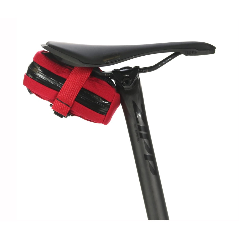 SKINGROWSBACK Plan B Saddle Bag Imperial Red