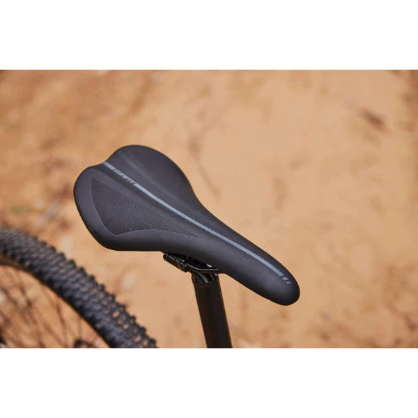 Giant Talon 2 Knight Shield